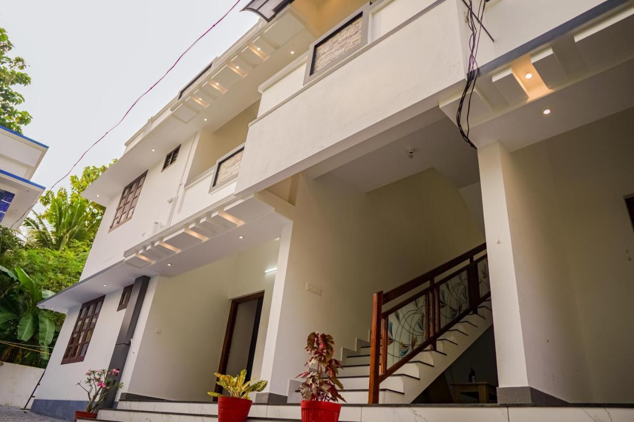 Shimano Square Guest House Varkala Exterior photo