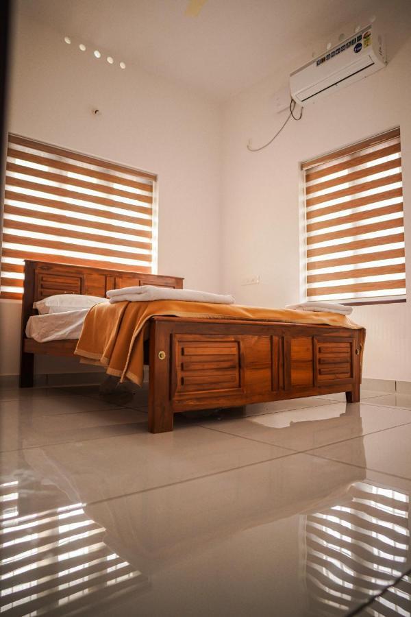 Shimano Square Guest House Varkala Exterior photo