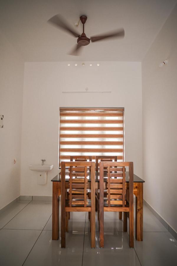 Shimano Square Guest House Varkala Exterior photo