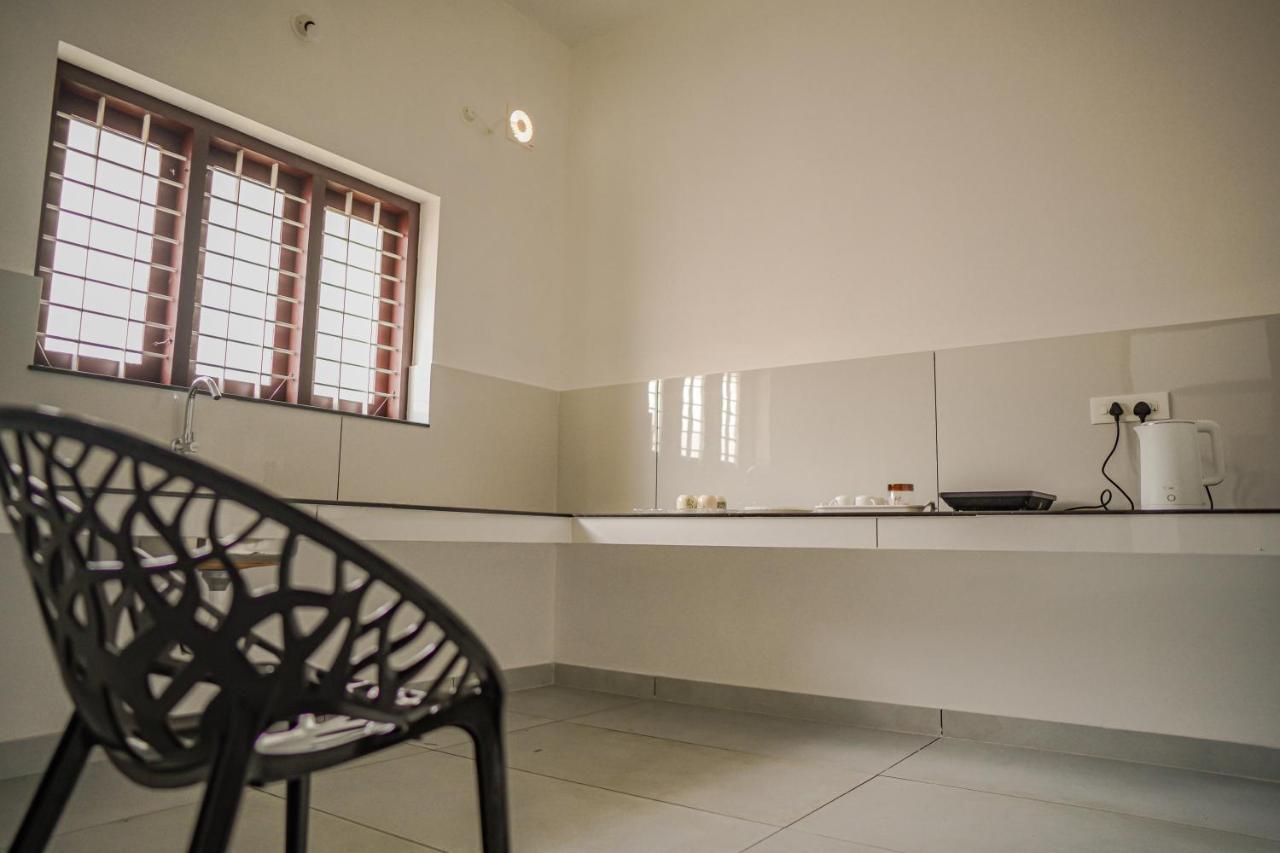 Shimano Square Guest House Varkala Exterior photo